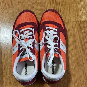 9.5 Saucony Jazz women’s running shoes Orange and maroon or burgundy